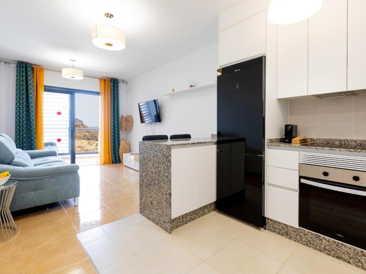 Las Rocas By The Ocean, Wifi And Sea View Los Abrigos Luaran gambar